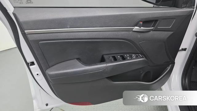 Hyundai The New Avante AD id 4477382 из Кореи 16
