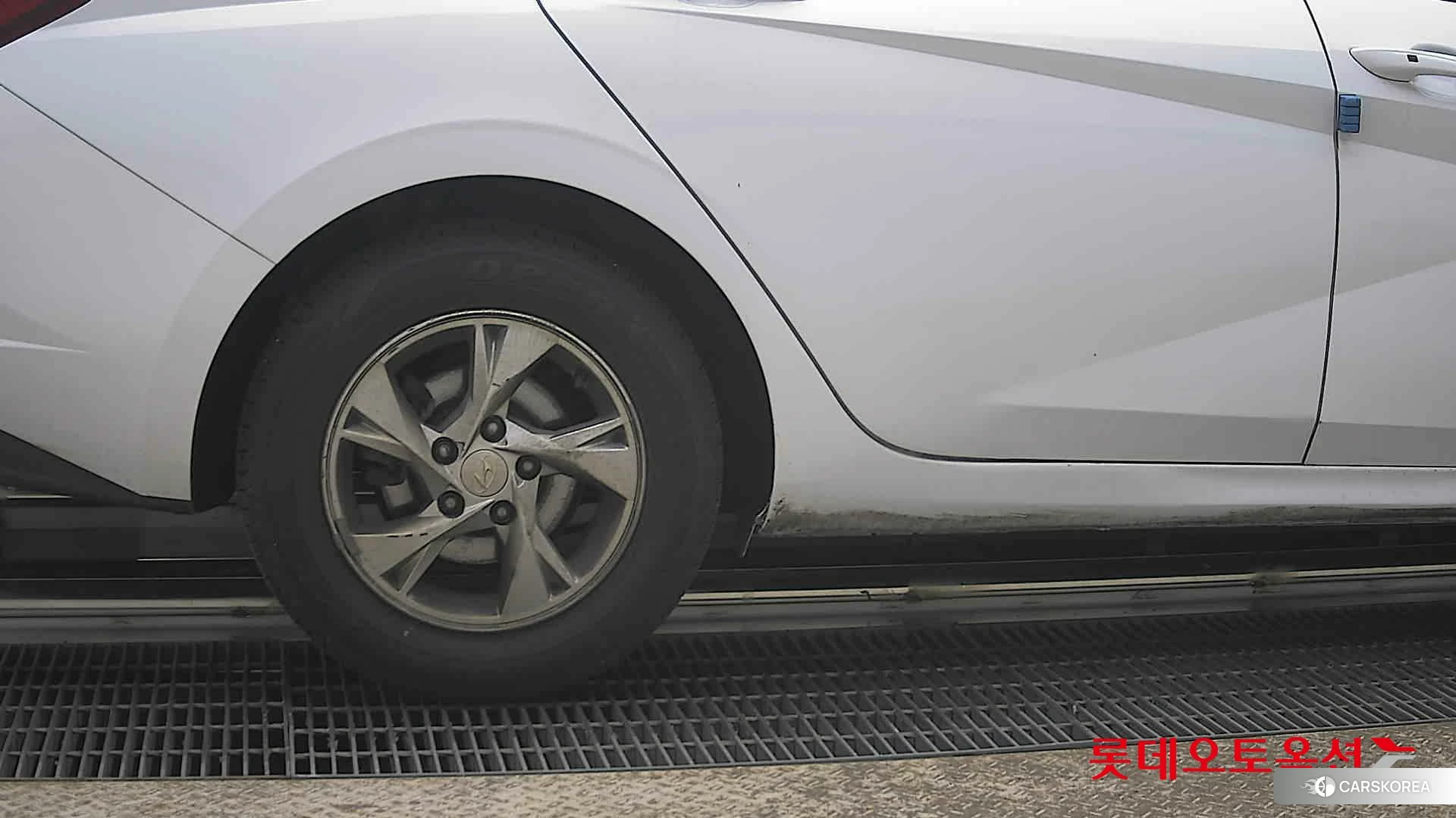 Hyundai Avante id 3869248 из Кореи 16