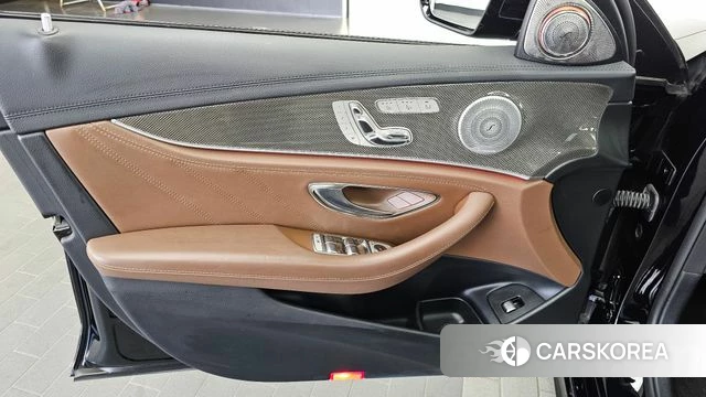 Mercedes-Benz E-Class W213 id 4836662 из Кореи 16