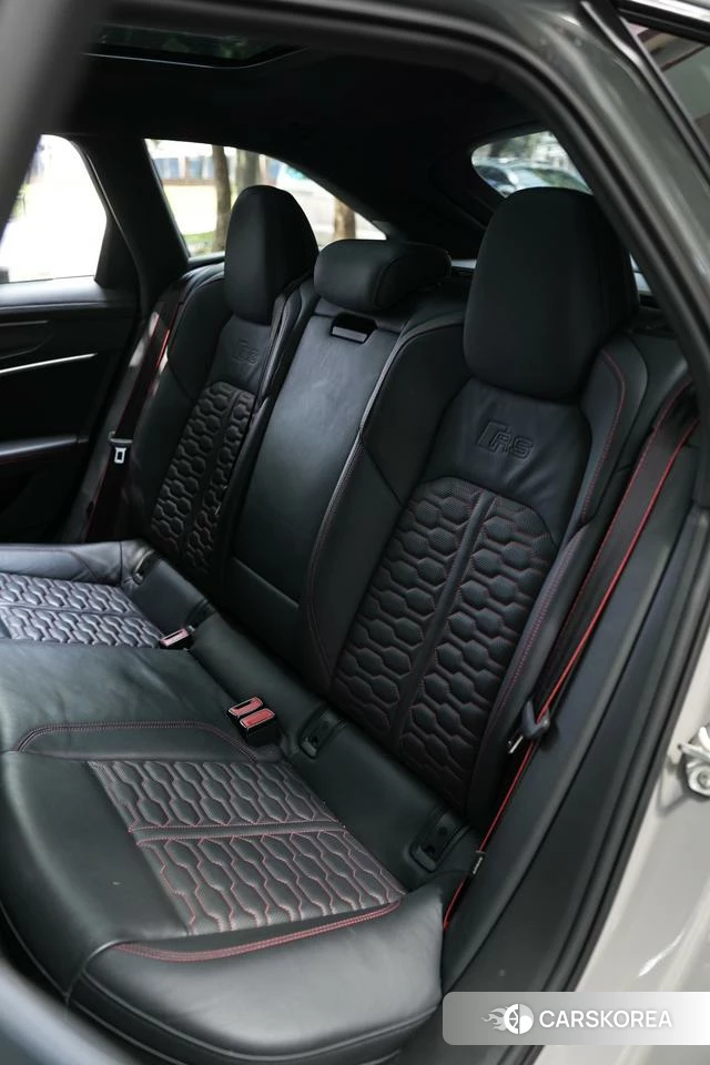 Audi RS 6 id 4278779 из Китая 16