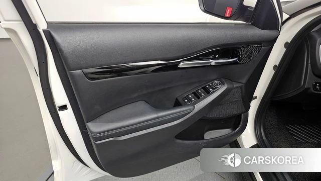 Kia Seltos id 4196489 из Кореи 16