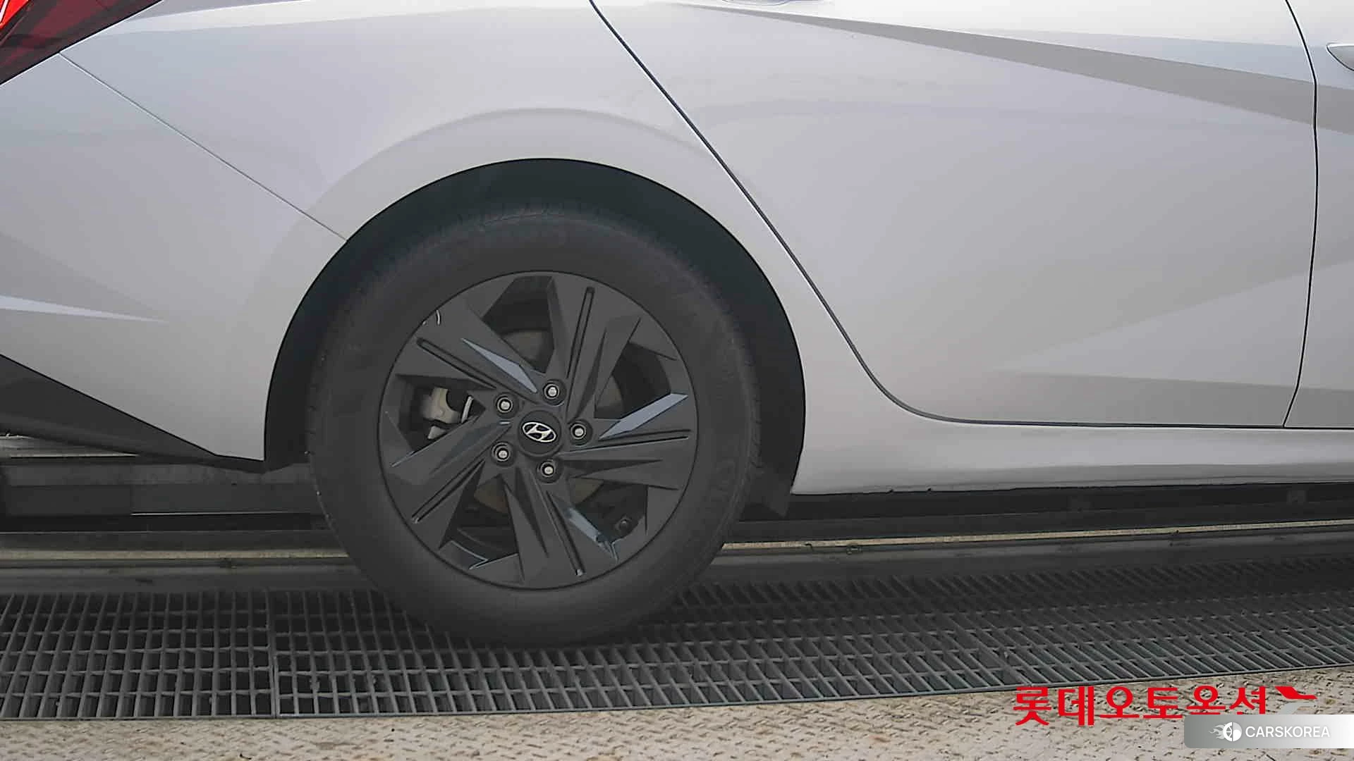Hyundai Avante id 4498401 из Кореи 16