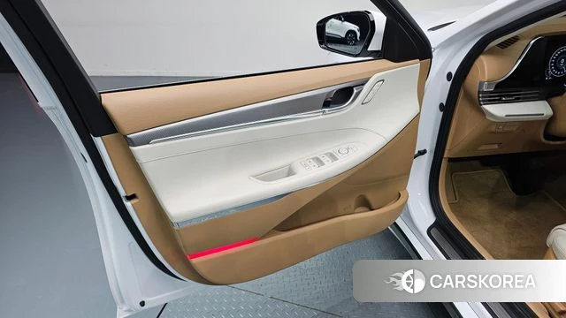 Hyundai The New Grandeur IG id 4201831 из Кореи 16