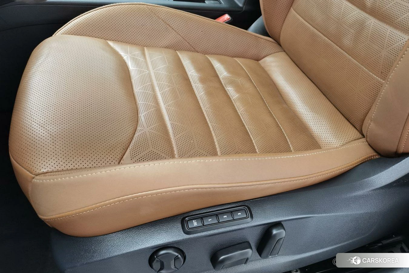 Volkswagen CC id 4467566 из Китая 16