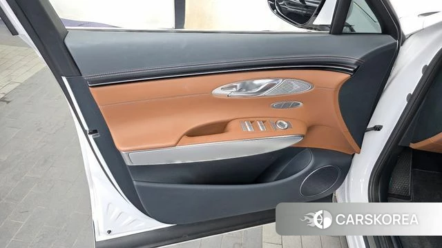 Genesis GV70 id 4631468 из Кореи 16