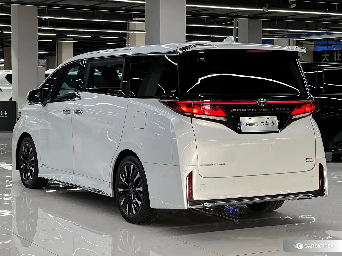 Toyota Vellfire id 4622437 из Китая 16