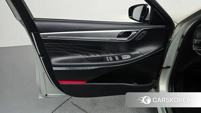 Hyundai The New Grandeur IG Hybrid id 4721526 из Кореи 16