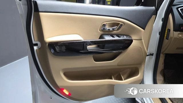 Kia The New Carnival id 4563274 из Кореи 16