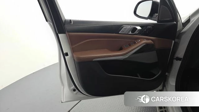 BMW X7 (G07) id 4754141 из Кореи 16