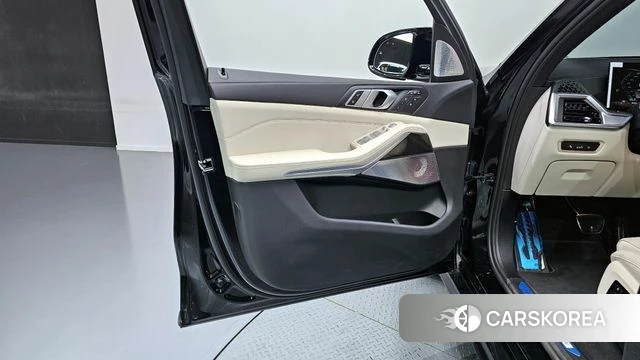 BMW X7 (G07) id 4381119 из Кореи 16