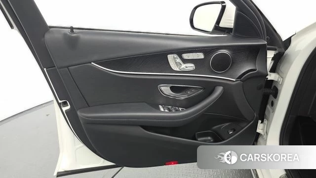 Mercedes-Benz E-Class W213 id 4425068 из Кореи 16