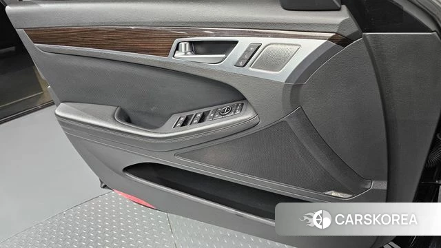Genesis G80 id 4581942 из Кореи 16