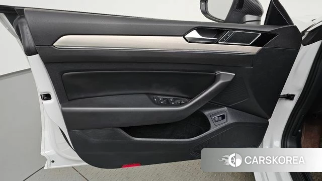 Volkswagen Arteon id 4658017 из Кореи 16