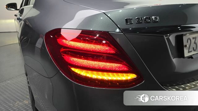 Mercedes-Benz E-Class W213 id 4727499 из Кореи 16