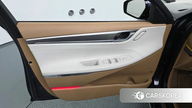 Hyundai The New Grandeur IG Hybrid id 4284691 из Кореи 16