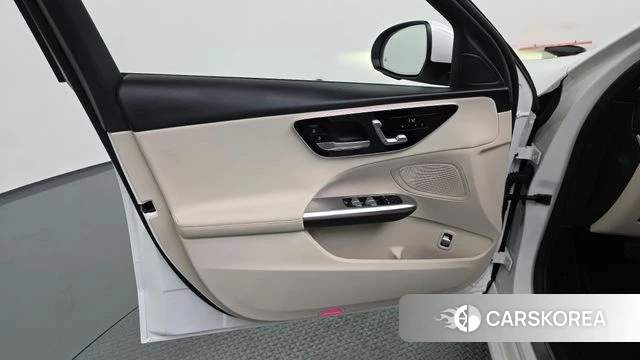 Mercedes-Benz C-Class W206 id 4880282 из Кореи 16