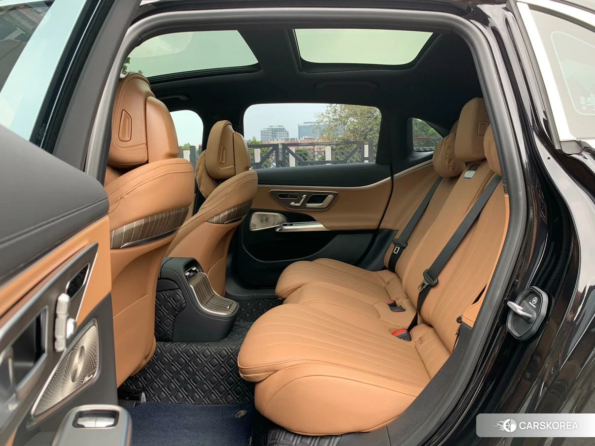 Mercedes-Benz E-Class id 4479543 из Китая 16