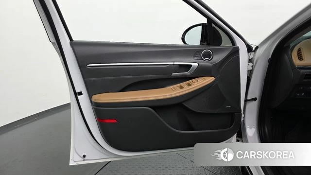 Hyundai Sonata (DN8) id 4604508 из Кореи 16