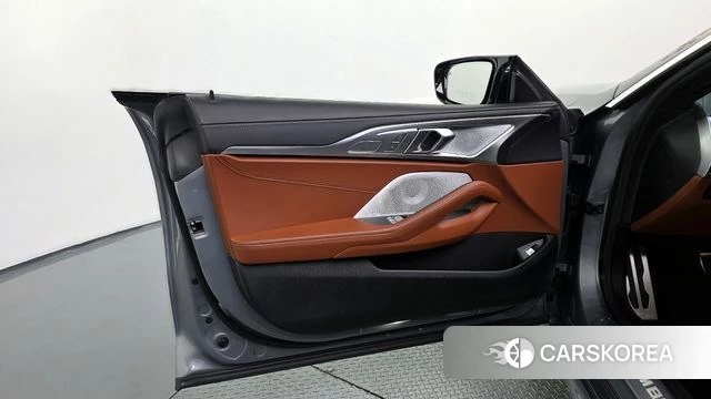 BMW 8 Series (G15) id 4360105 из Кореи 16