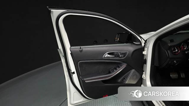 Mercedes-Benz GLA-Class X156 id 4403443 из Кореи 16