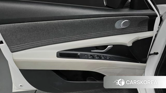 Hyundai Avante Hybrid (CN7) id 4688180 из Кореи 16