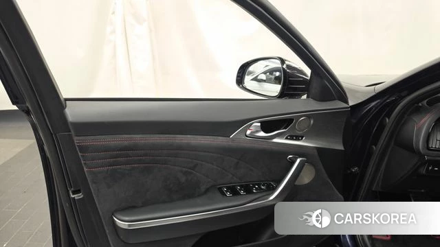 Kia Stinger Meister id 4899909 из Кореи 16