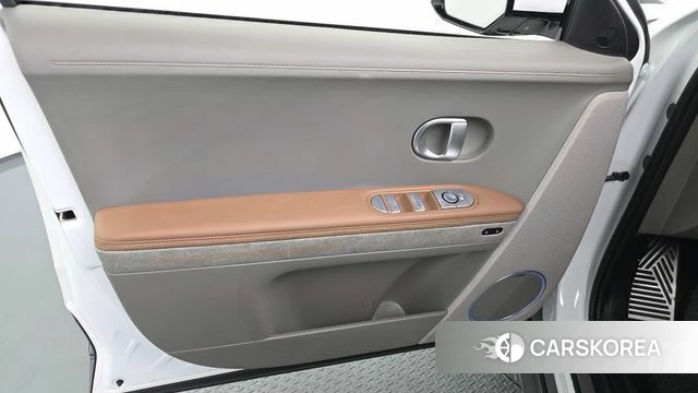 Hyundai Ionic 5 id 4194481 из Кореи 16