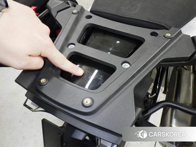 Husqvarna NORDEN 901 Expedition id 3939685 из Японии 16