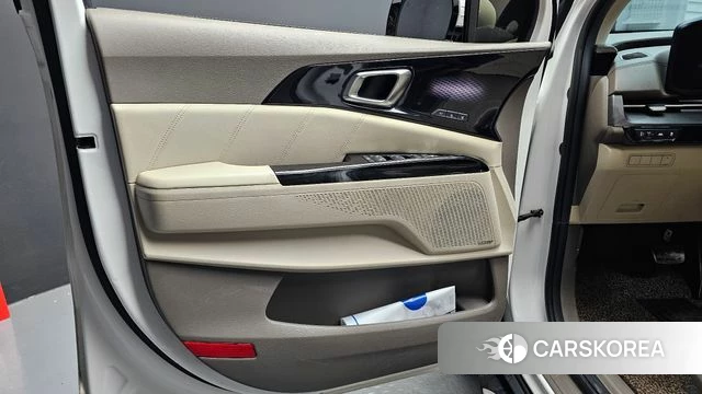 Kia Carnival 4th generation id 4224673 из Кореи 16