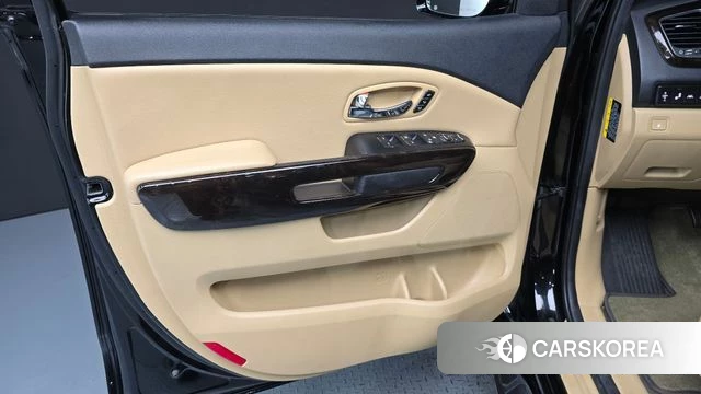 Kia The New Carnival id 4610527 из Кореи 16