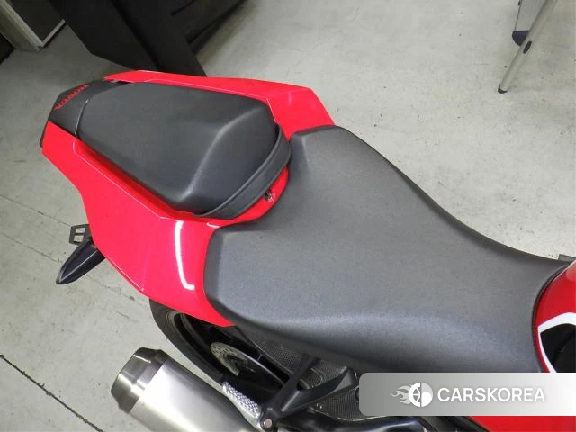 Honda CBR1000RR id 3946963 из Японии 16