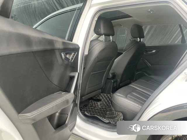 Audi Q2L id 4220085 из Китая 16
