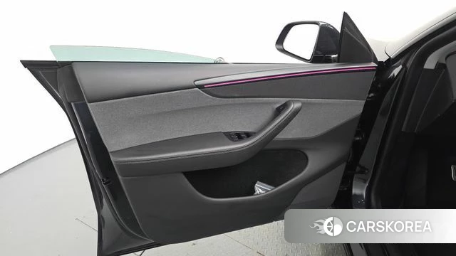 Tesla Model Y id 4748953 из Кореи 16