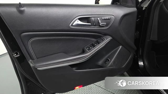 Mercedes-Benz GLA-Class X156 id 4741913 из Кореи 16