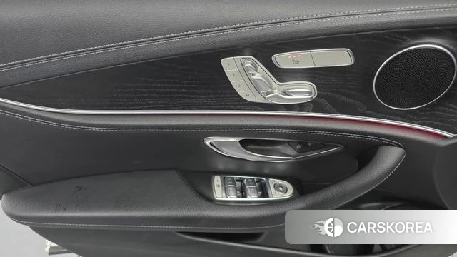 Mercedes-Benz E-Class W213 id 4609701 из Кореи 16