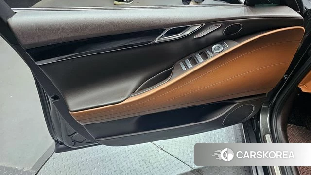 Genesis G80 (RG3) id 4186336 из Кореи 16