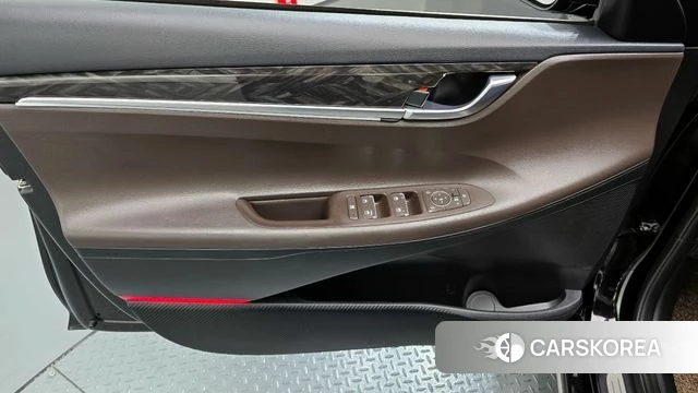 Hyundai Grandeur IG id 4188369 из Кореи 16