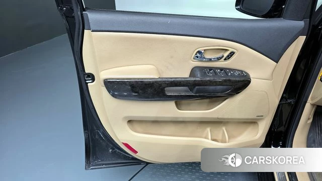 Kia The New Carnival id 4410457 из Кореи 16