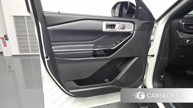 Ford Explorer 6th Generation id 4613565 из Кореи 16