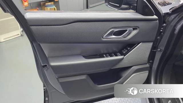 Land Rover Range Rover Velar id 4232510 из Кореи 16