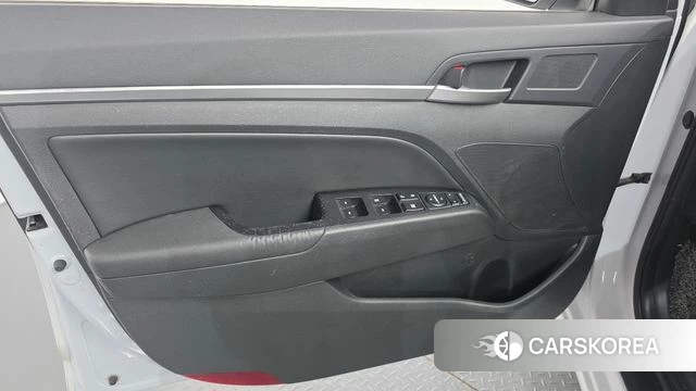 Hyundai The New Avante AD id 4384376 из Кореи 16