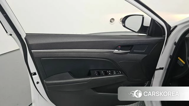 Hyundai The New Avante AD id 4604817 из Кореи 16