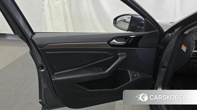 Volkswagen 7th Generation of Jetta id 4446030 из Кореи 16