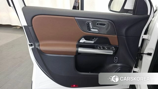Mercedes-Benz GLA - Class H247 id 4528726 из Кореи 16