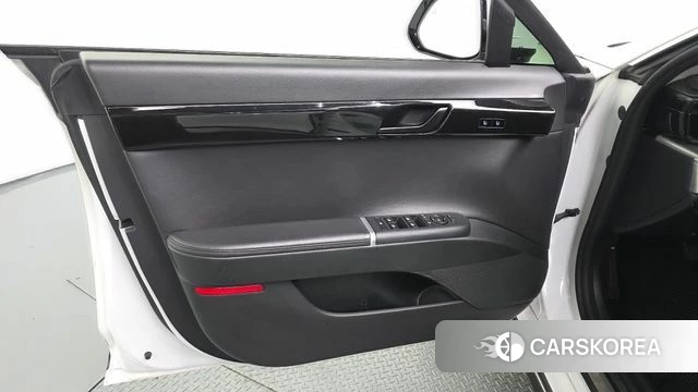 Hyundai Grandeur (GN7) id 4591623 из Кореи 16