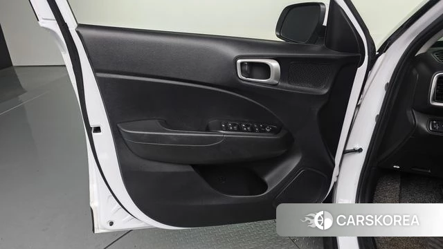 Hyundai Venue id 4195833 из Кореи 16