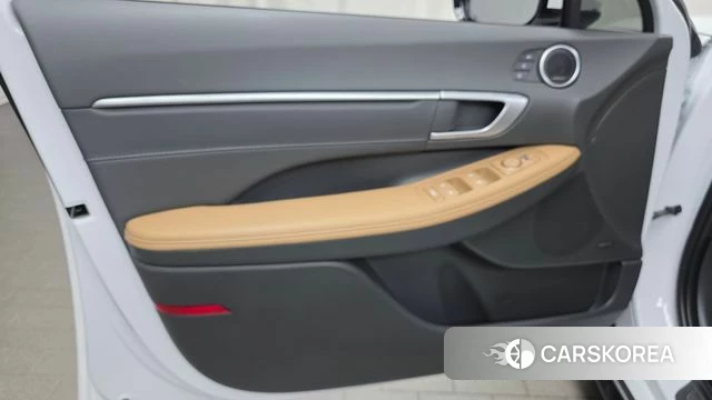 Hyundai Sonata D Edge Hybrid (DN8) id 4359844 из Кореи 16