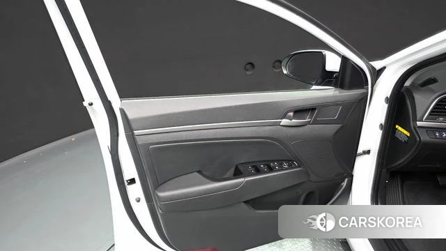 Hyundai Avante AD id 4520965 из Кореи 16