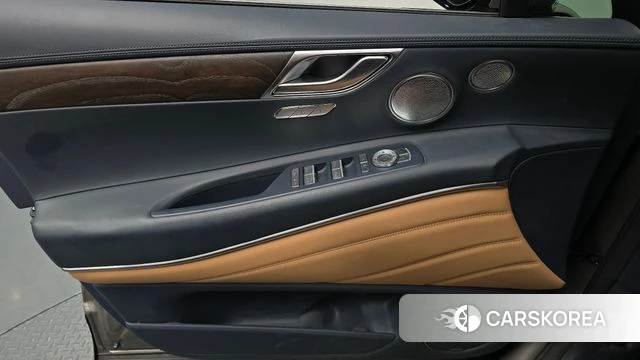 Genesis GV80 id 4657884 из Кореи 16
