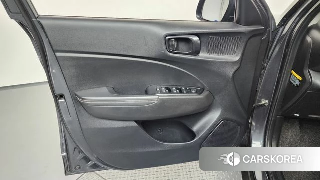 Hyundai Venue id 4470940 из Кореи 16